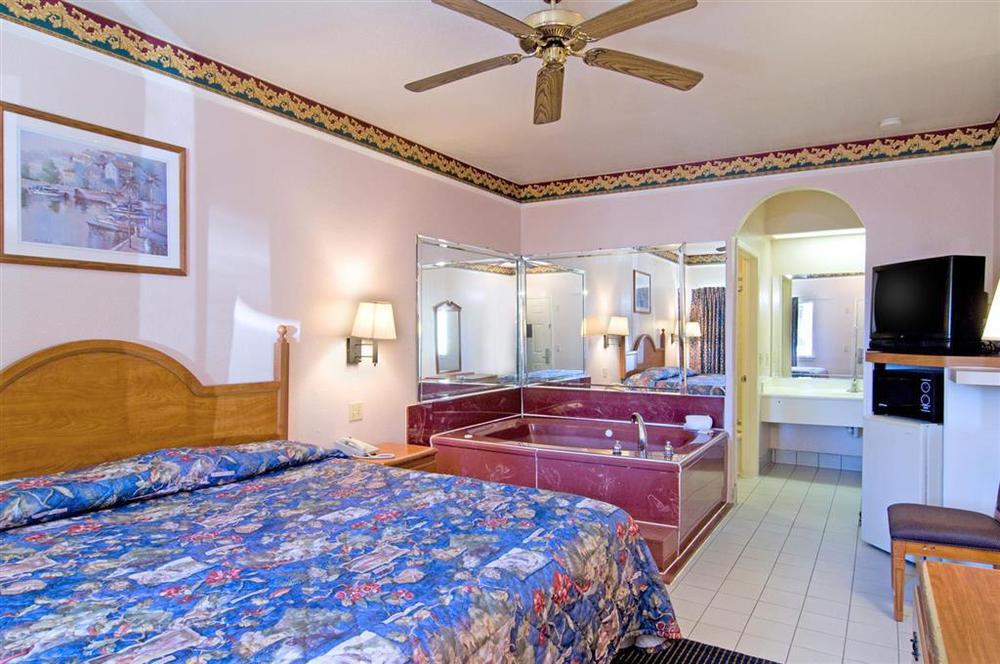 Americas Best Value Inn Downtown Houston Værelse billede